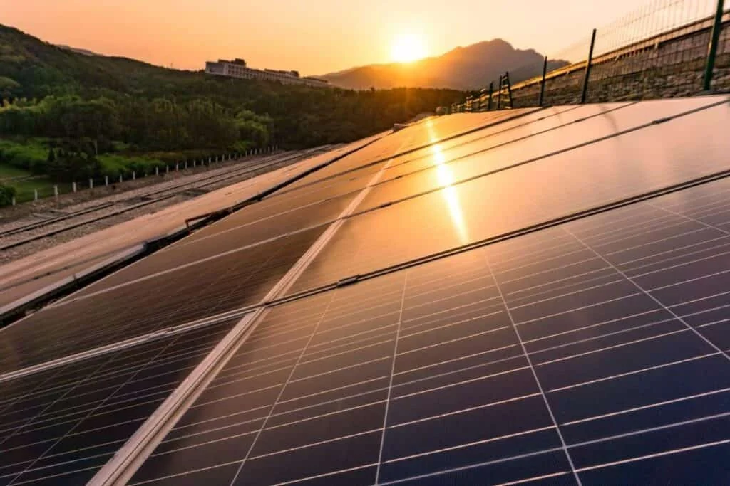 ENERGIA SOLAR UVIE